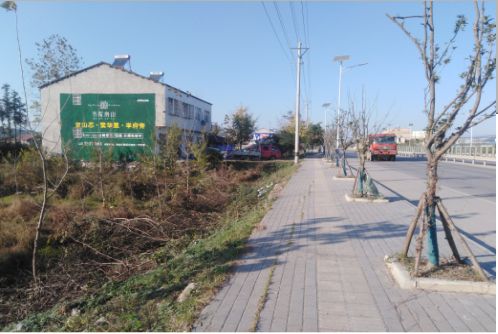 龙胜书山南院墙体广告