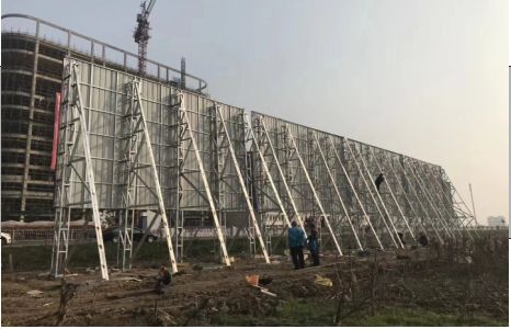 龙胜凯创教你怎样选择户外广告牌的最佳位置