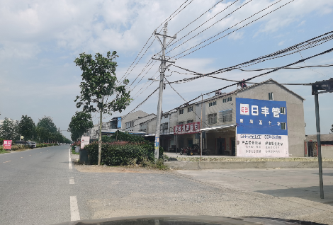 龙胜如何能保证墙体广告的醒目性？