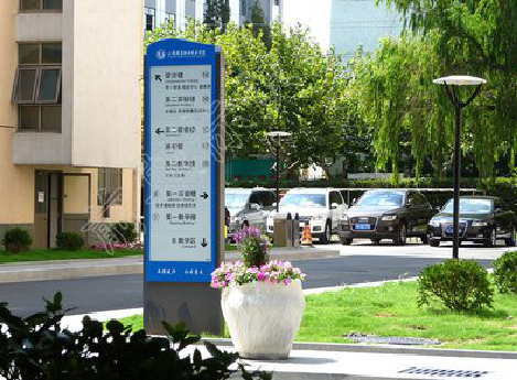 龙胜传统的学校标识系统有什么问题？